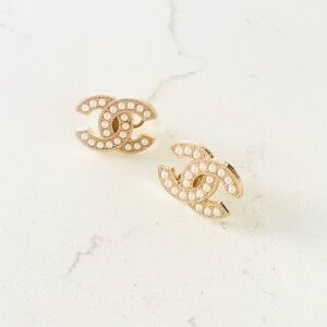 Luxury Gold/Faux Pearl Upcycled Button Earrings 20mm